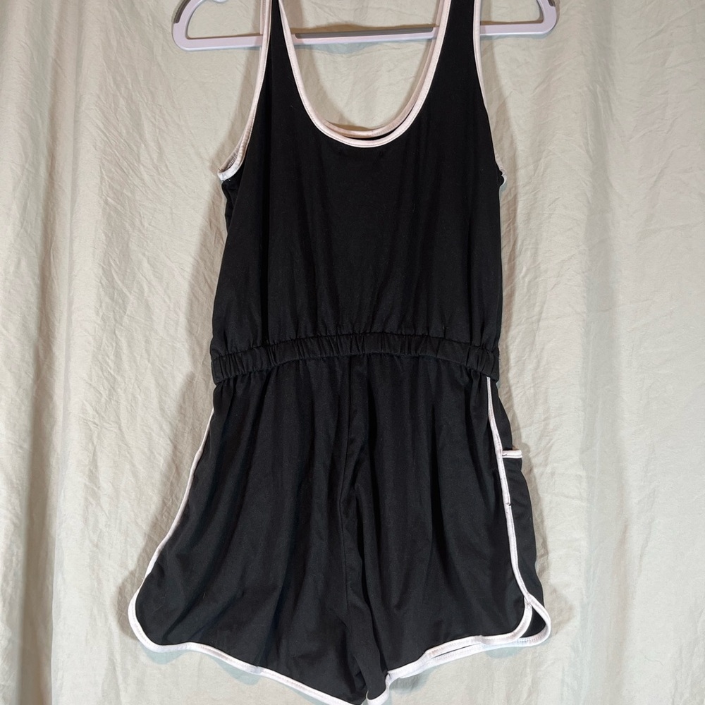 Shosho Black One‎ Piece with White Accents
